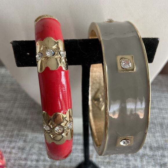 Bangels NWOT Gray, pink or Red with Rhinestone details - Picture 8 of 8